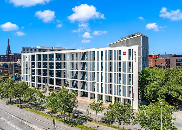 Hotel Ibis 3*