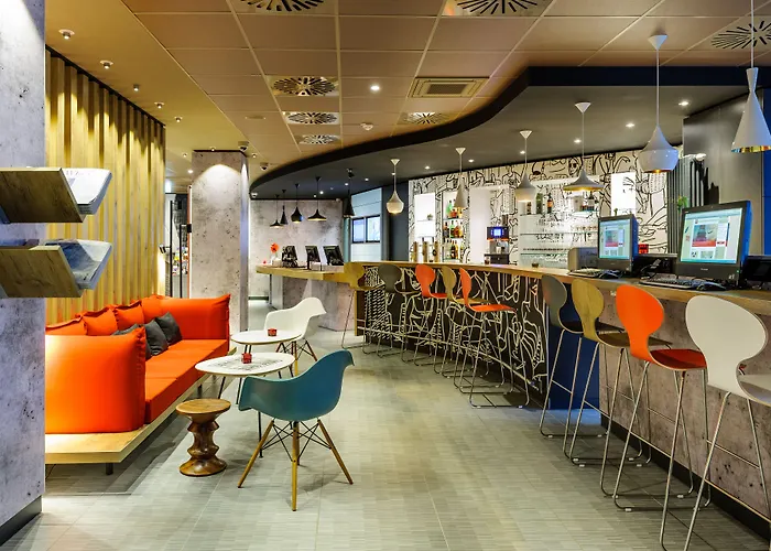 Ibis Hotel 3*
