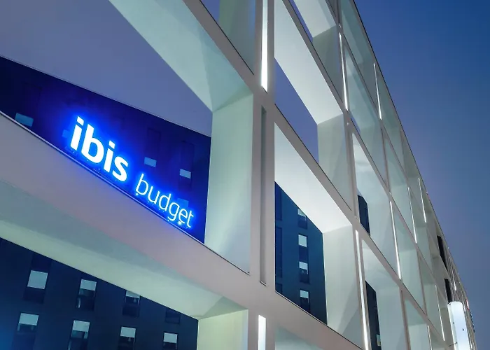 Ibis Hotel 3*