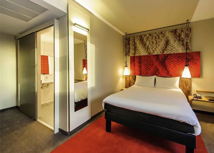 Ibis 3*