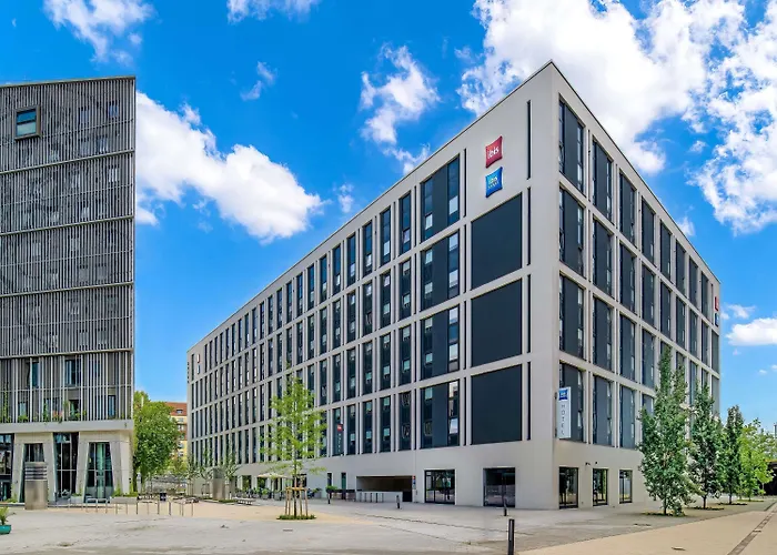 Hotel Ibis 3*