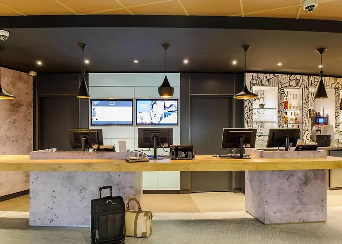 Ibis 3*