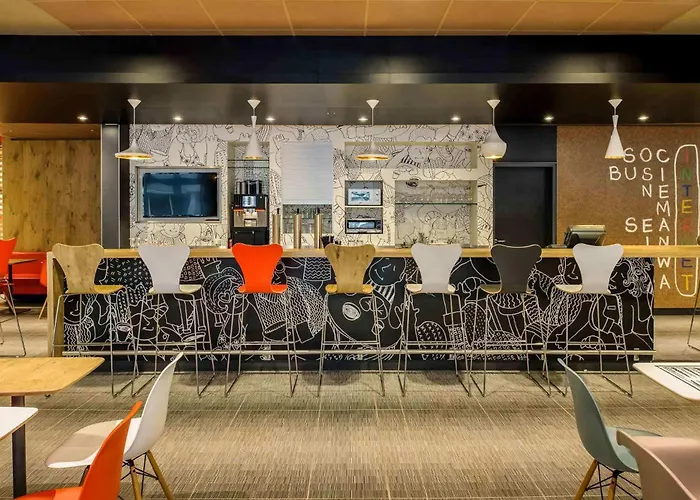 Ibis Hotel 3*
